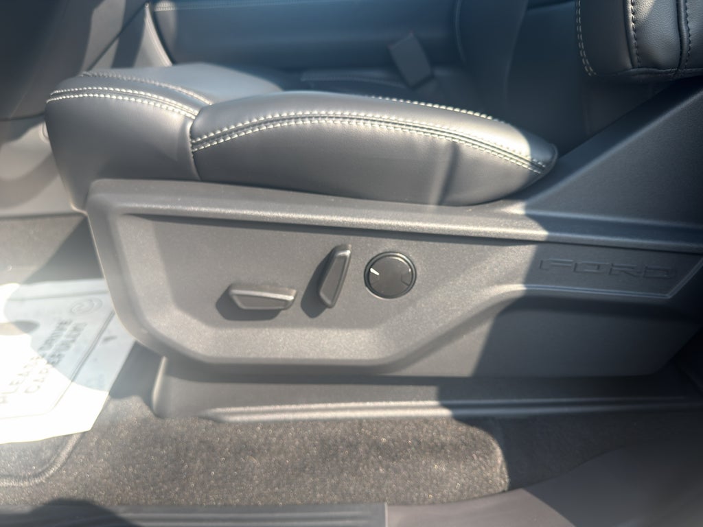 2027 Ford Expedition MAX MAX Platinum