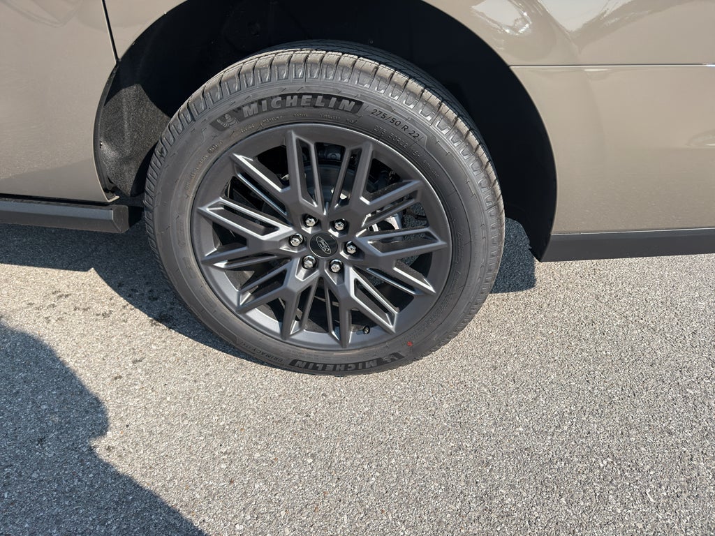 2027 Ford Expedition MAX MAX Platinum