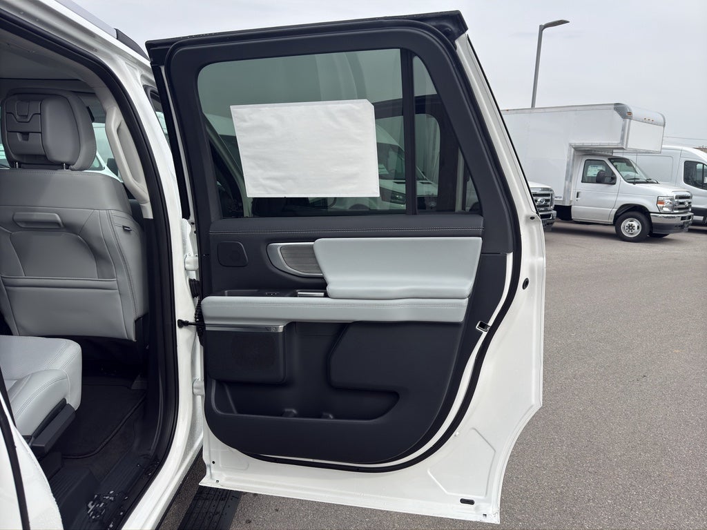 2026 Ford Expedition MAX MAX Platinum®