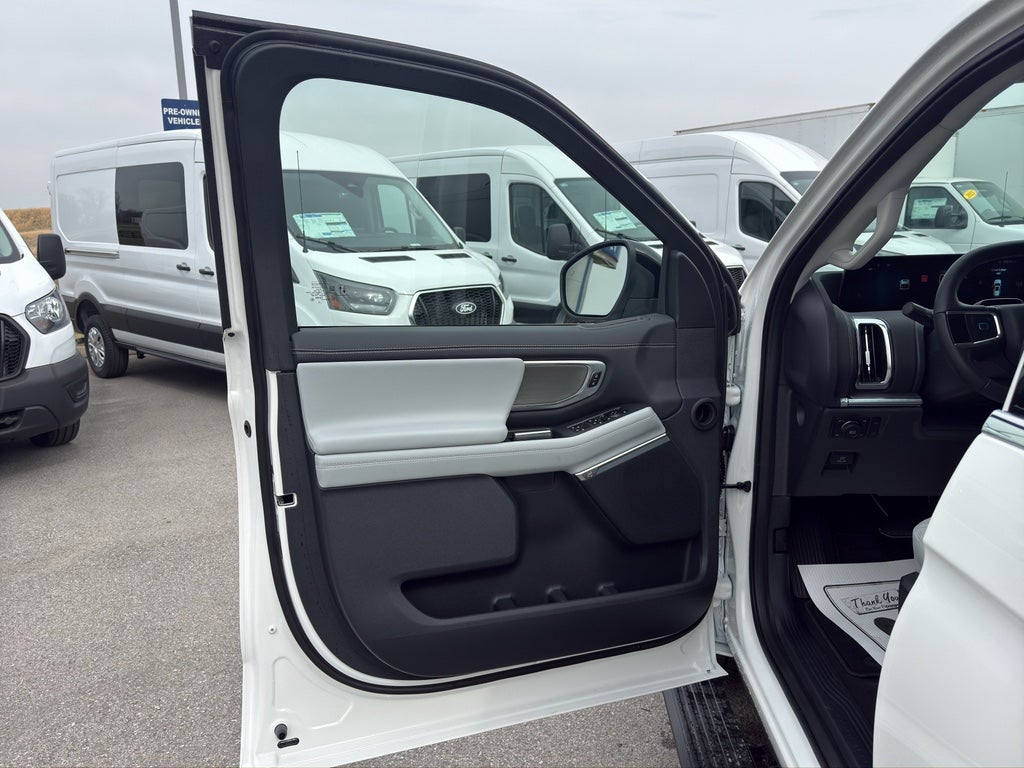 2026 Ford Expedition MAX MAX Platinum®