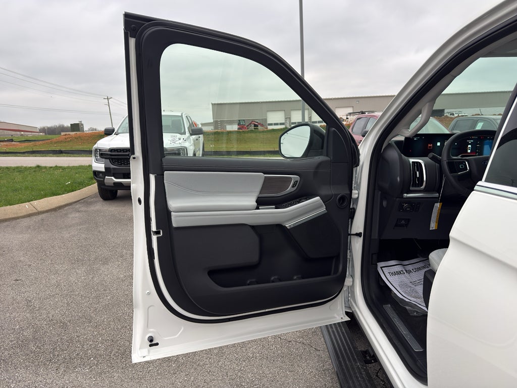 2026 Ford Expedition MAX MAX Platinum®