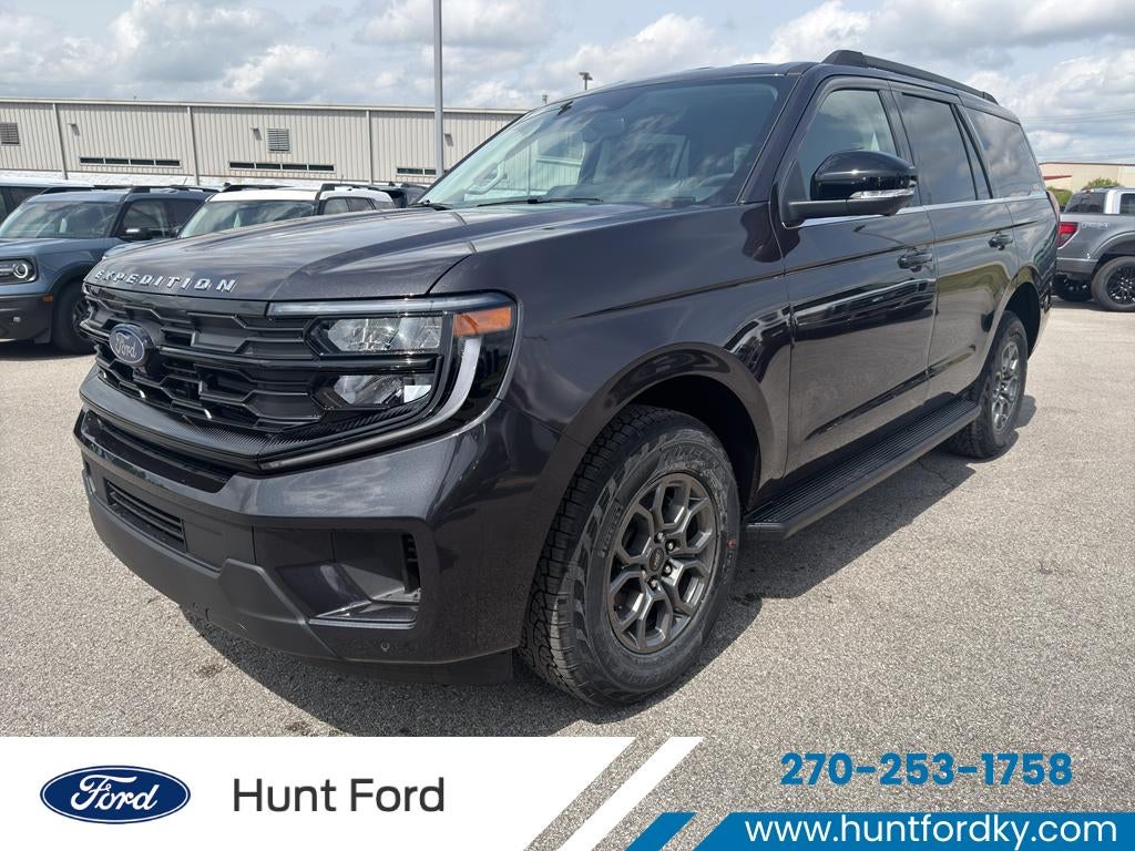 2026 Ford Expedition Active's photo