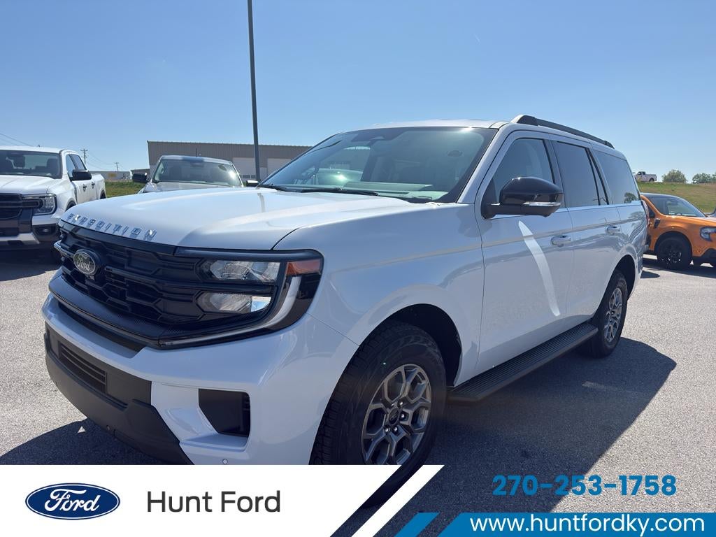 2026 Ford Expedition Active's photo