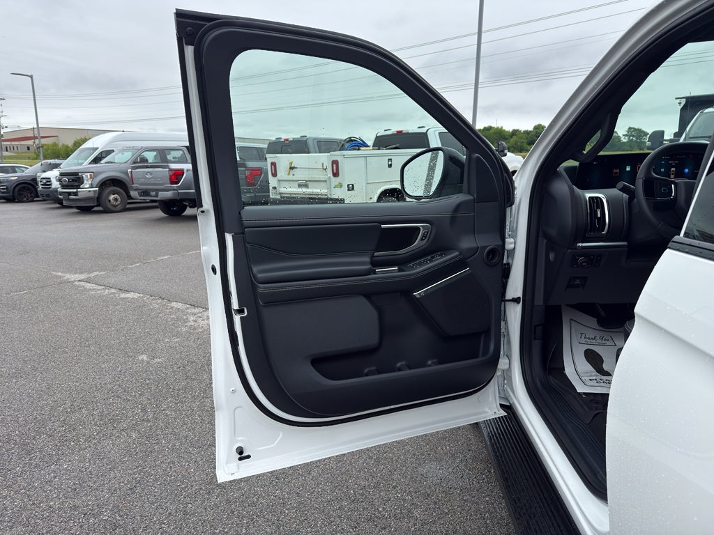 2026 Ford Expedition Platinum®