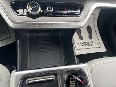 2026 Ford Expedition Platinum®