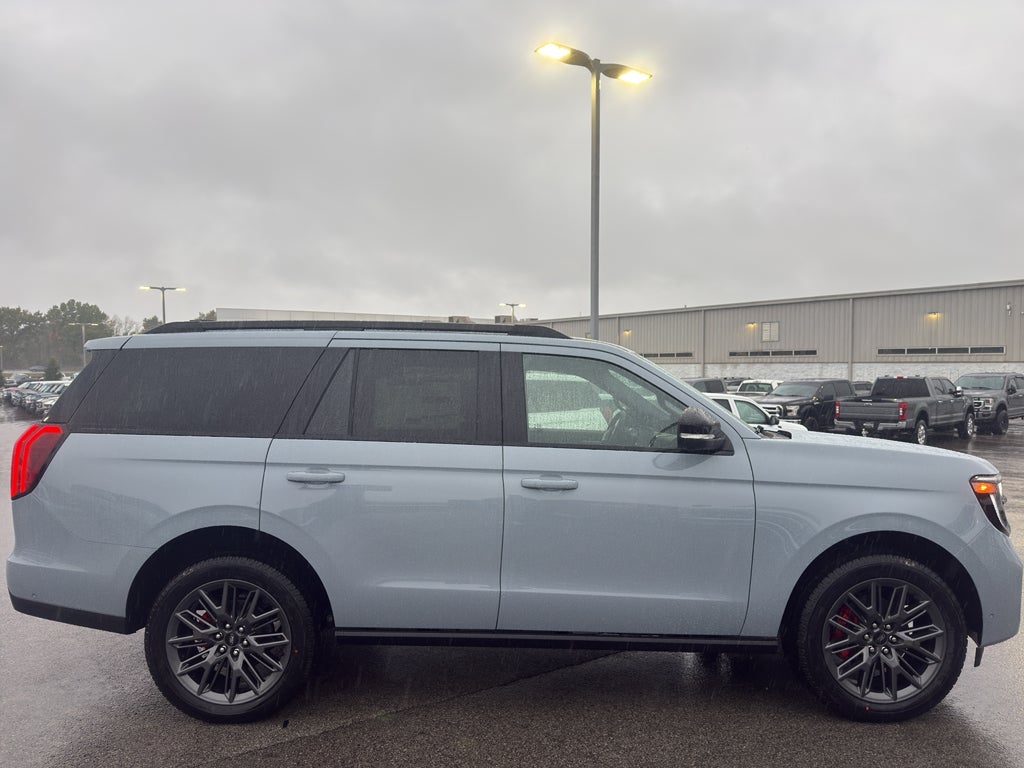 2025 Ford Expedition Platinum®