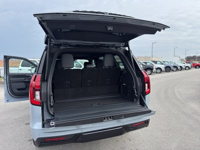 2025 Ford Expedition Platinum®