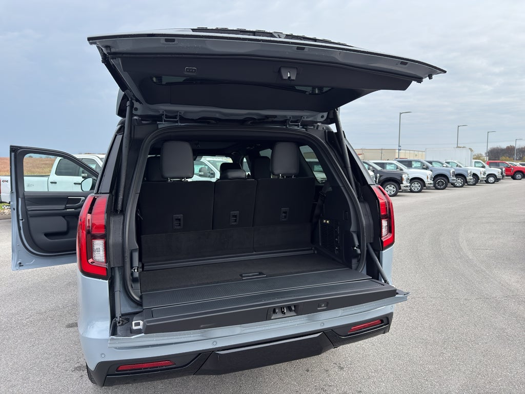 2025 Ford Expedition Platinum®