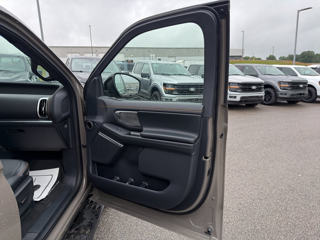 2026 Ford Expedition Tremor®