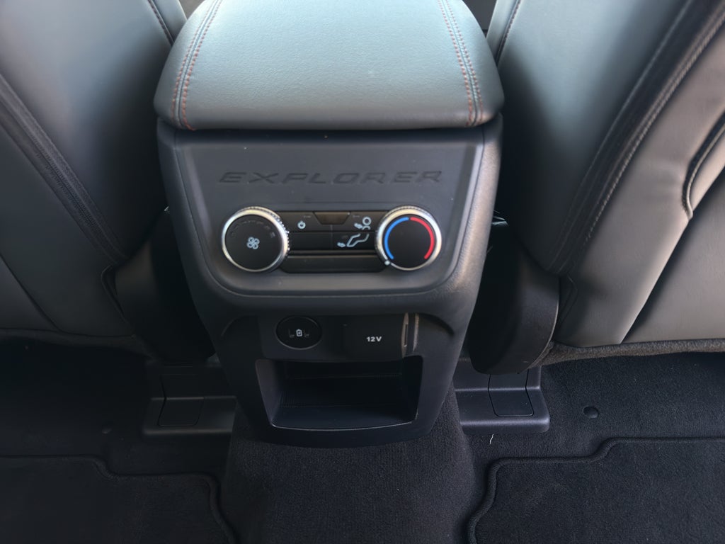 2026 Ford Explorer Active - Photo 24