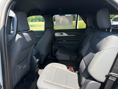 2027 Ford Explorer 4DR RWD ACTIVE