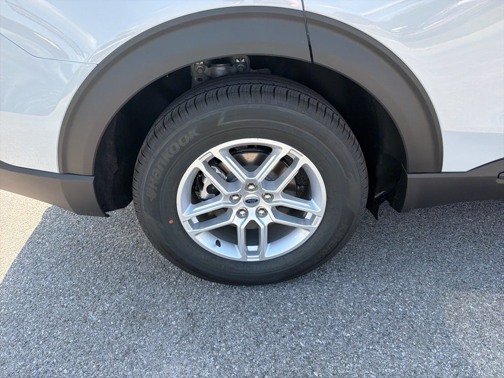 2027 Ford Explorer 4DR RWD ACTIVE