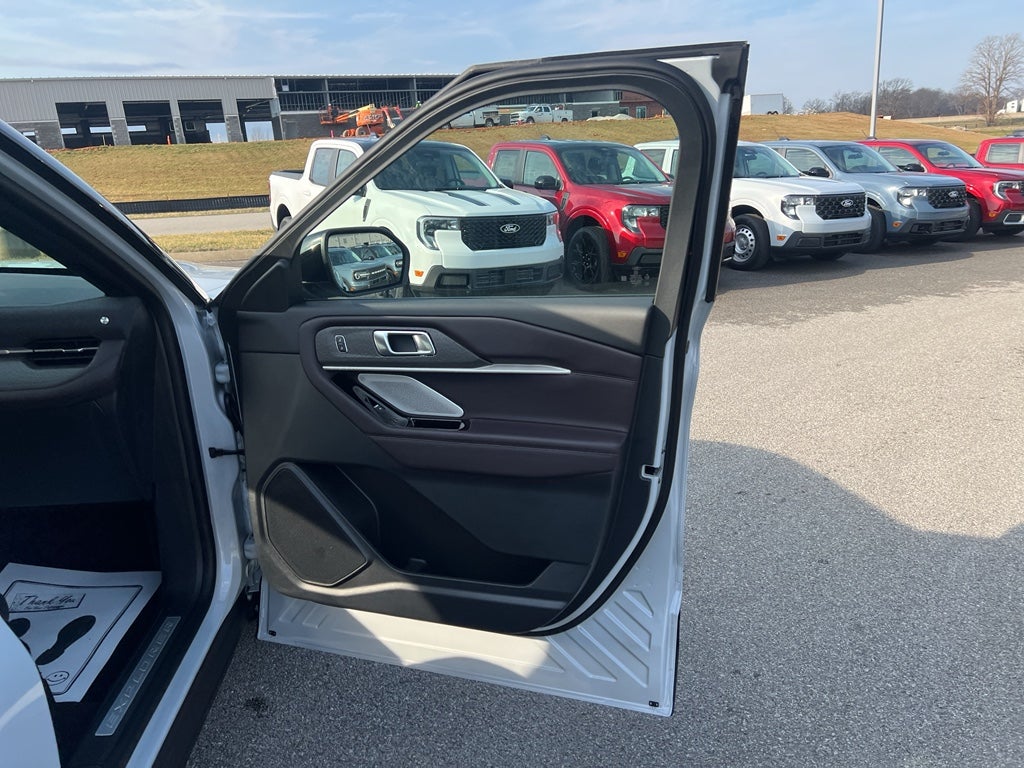 2026 Ford Explorer Platinum™