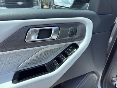 2026 Ford Explorer Platinum™