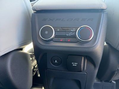 2026 Ford Explorer Platinum™