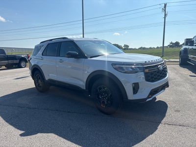 2027 Ford Explorer 4DR AWD TREMOR