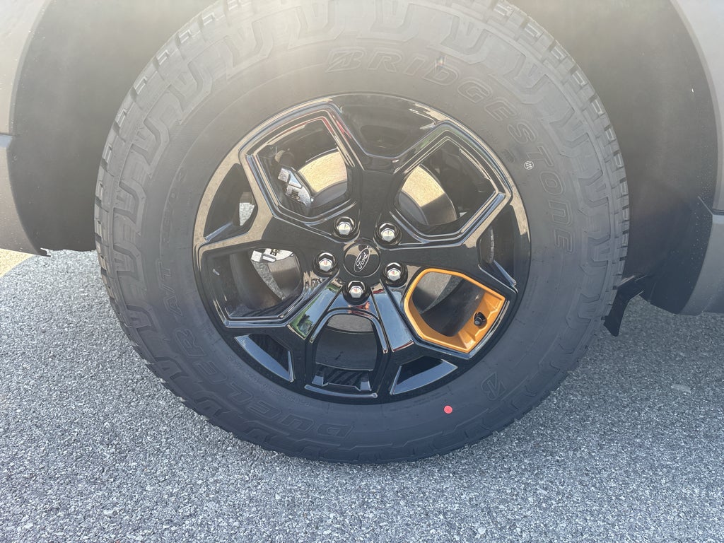 2027 Ford Explorer 4DR AWD TREMOR