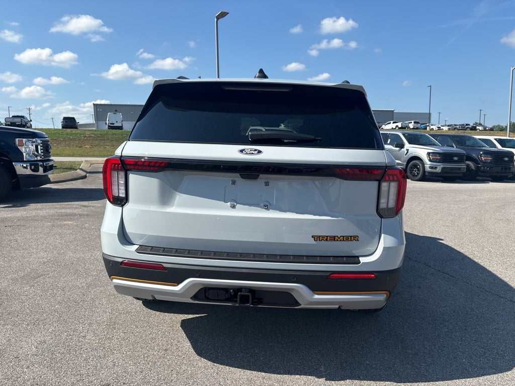 2027 Ford Explorer 4DR AWD TREMOR