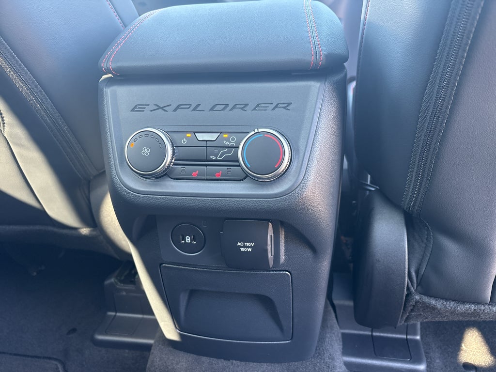 2027 Ford Explorer 4DR 4WD ST-LINE