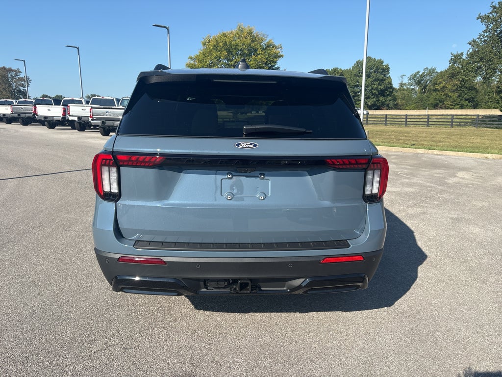 2027 Ford Explorer 4DR 4WD ST-LINE
