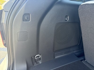 2027 Ford Explorer 4DR 4WD PLTNM