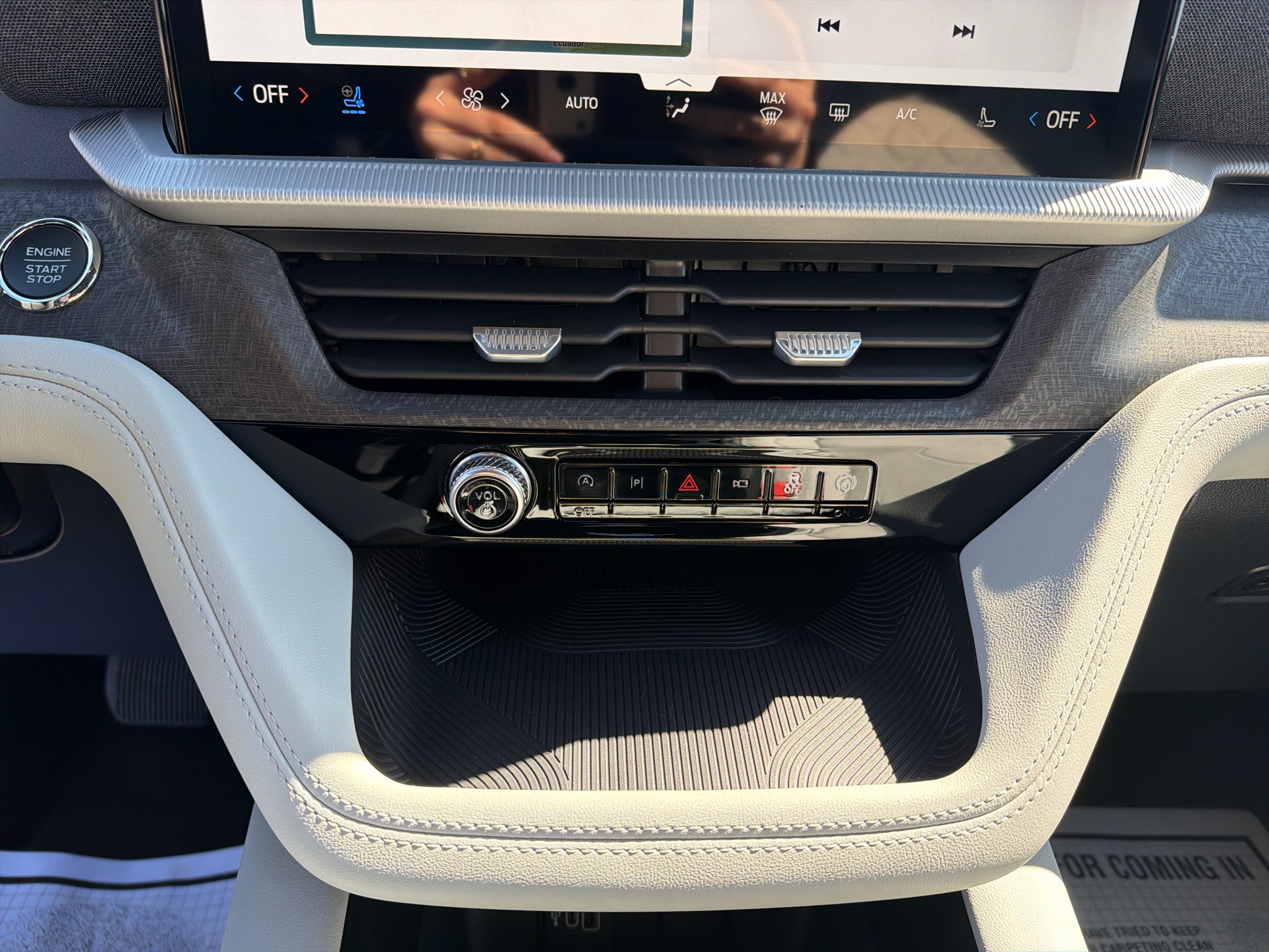 2027 Ford Explorer Platinum™