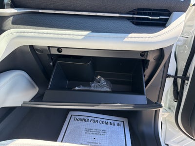 2027 Ford Explorer Platinum™