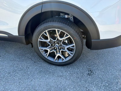 2027 Ford Explorer Platinum™