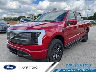 2025 Ford F-150 Lightning LARIAT