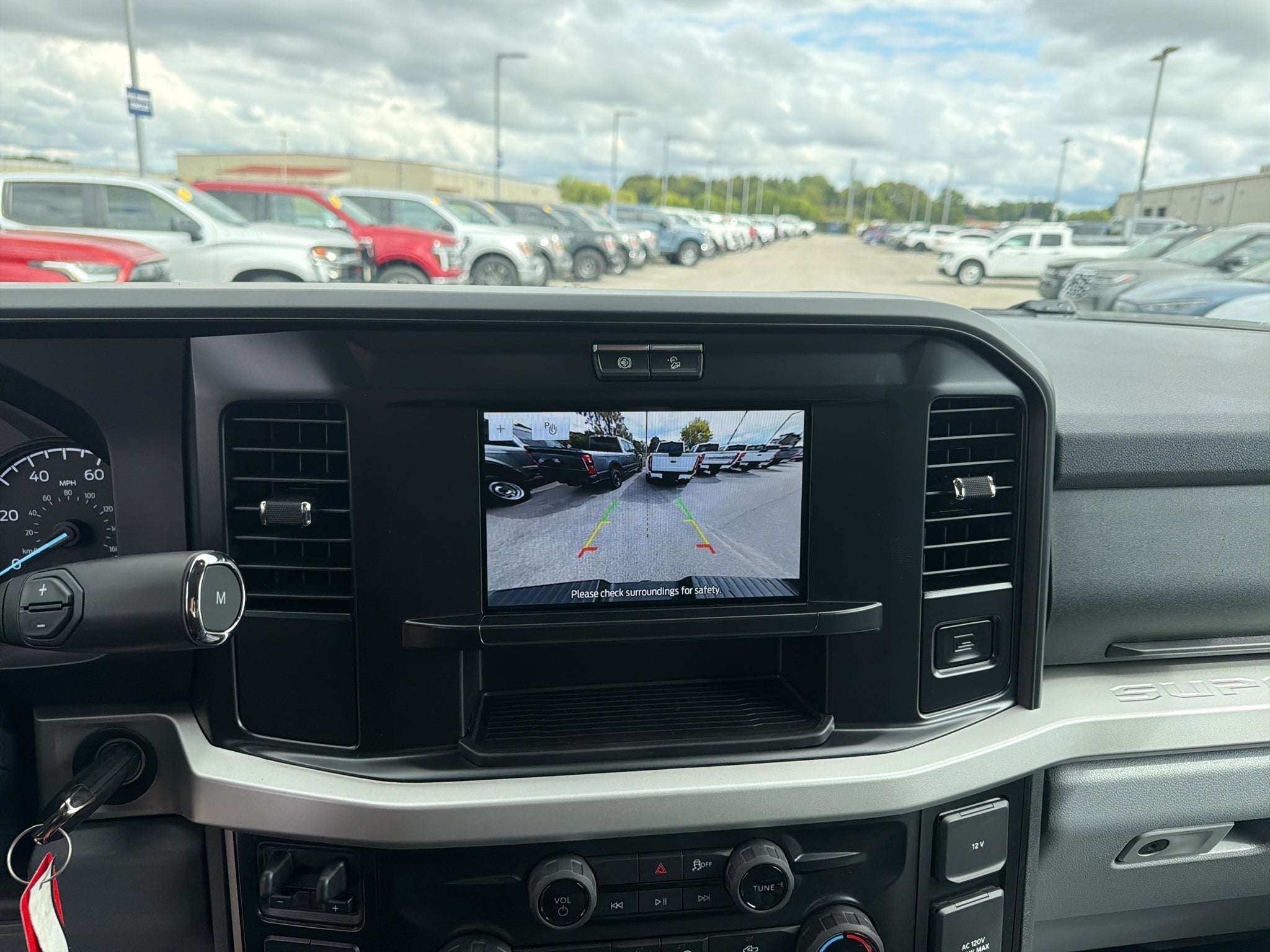 2027 Ford F-250 F-250® XLT