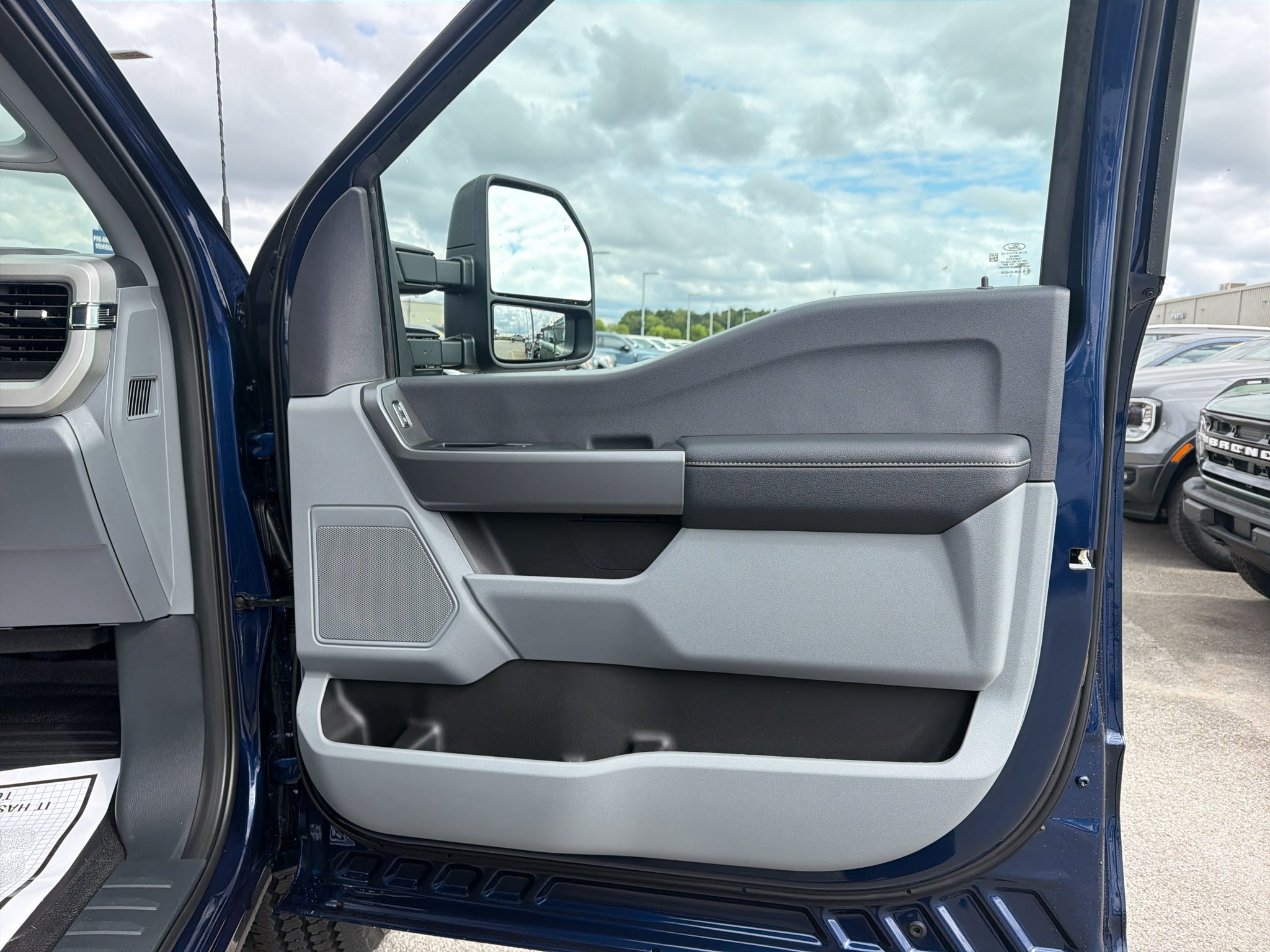 2027 Ford F-250 F-250® XLT