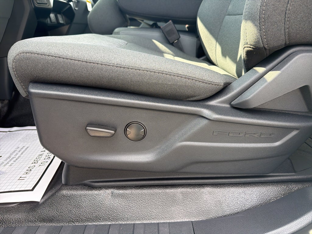 2027 Ford F-250 F-250® XLT