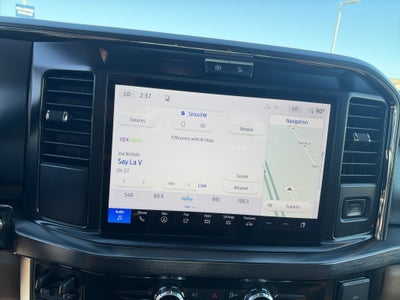 2027 Ford F-250 F-250® Lariat®