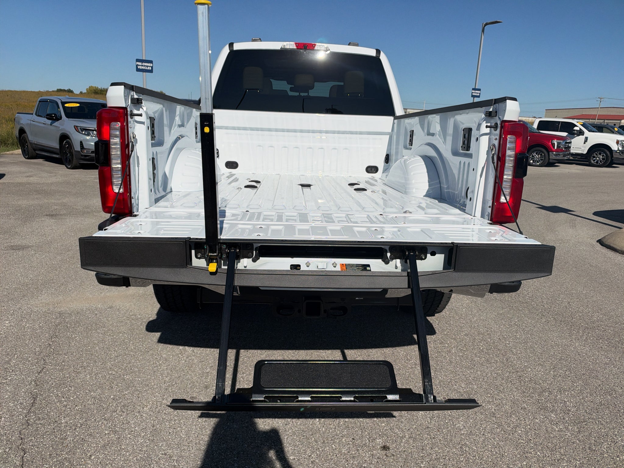 2027 Ford F-250 F-250® Lariat®