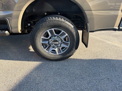 2027 Ford F-250 F-250® Lariat®