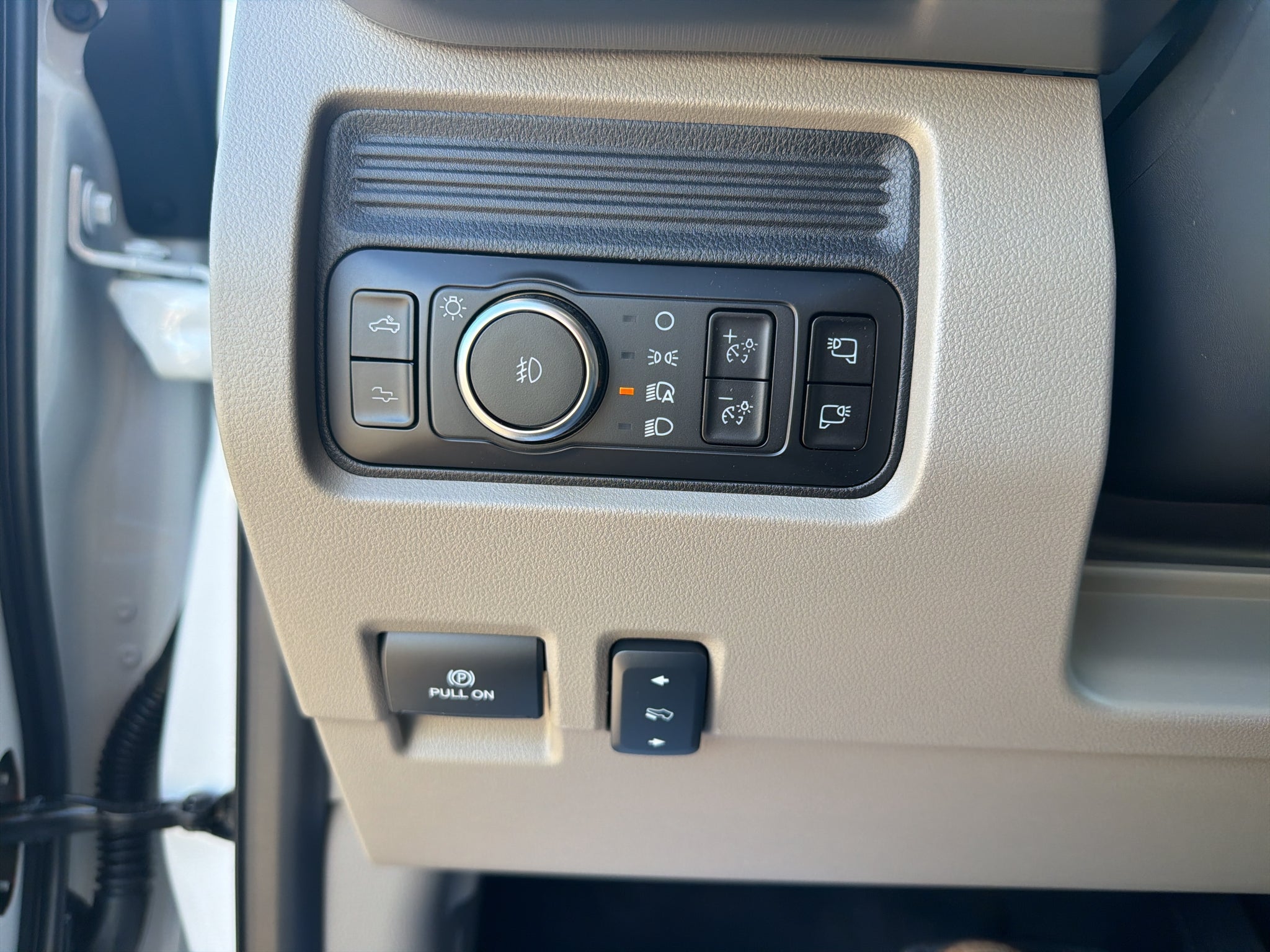 2027 Ford F-250 F-250® Platinum®