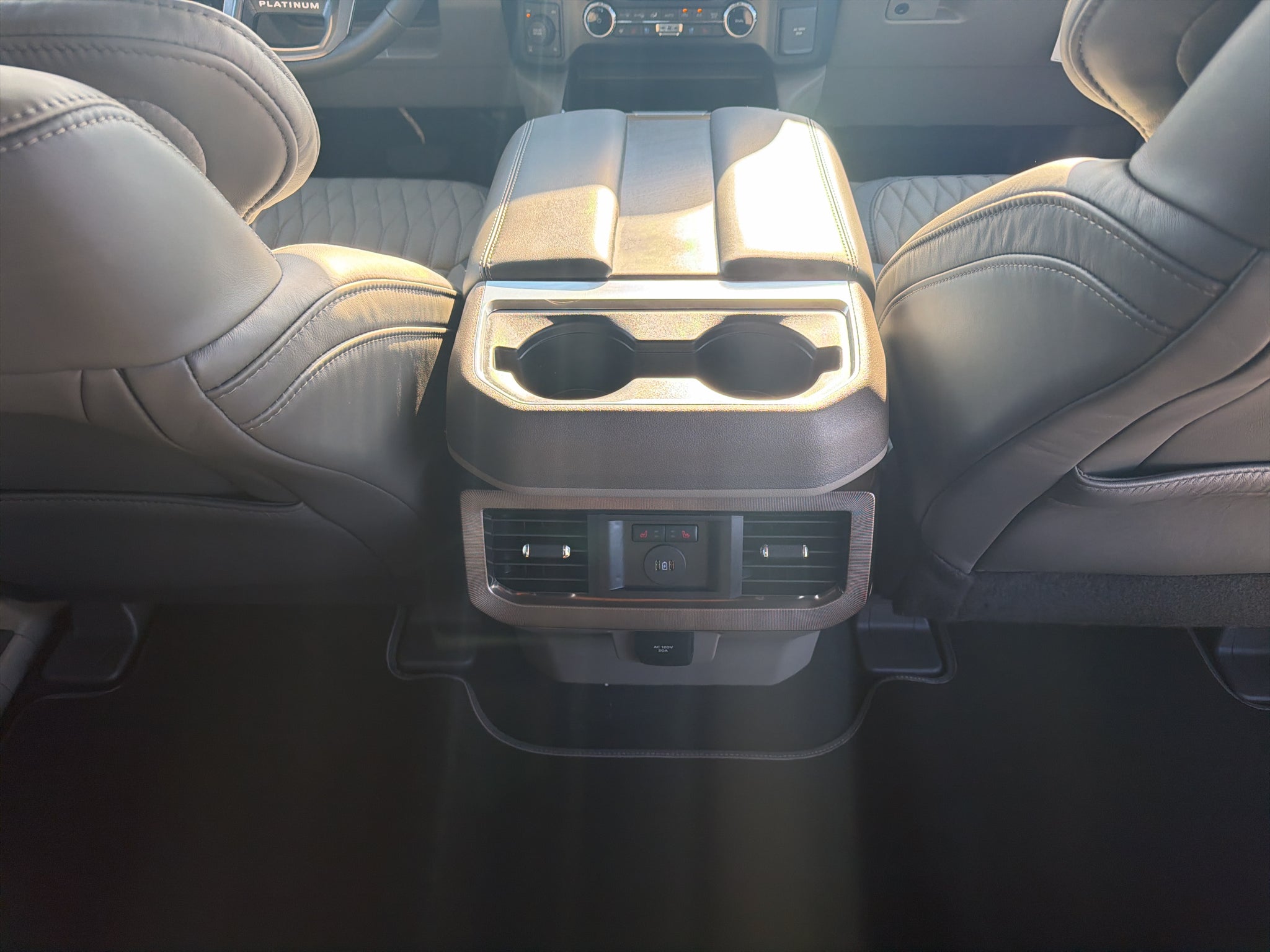 2027 Ford F-250 F-250® Platinum®