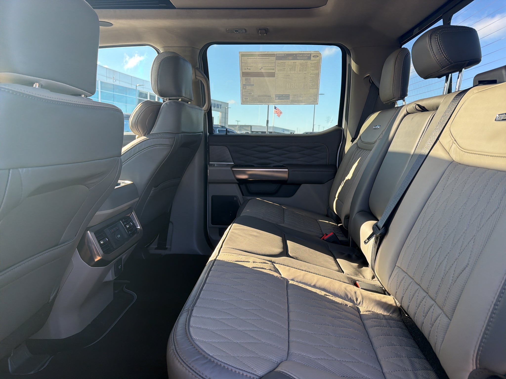 2027 Ford F-250 F-250® Platinum®
