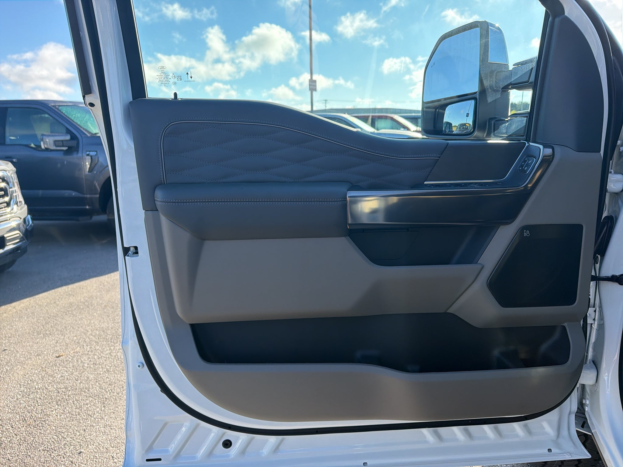2027 Ford F-250 F-250® Platinum®