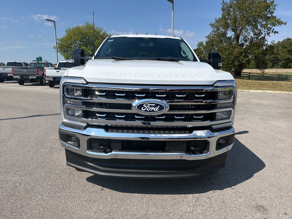 2027 Ford F-250 F-250® Lariat®