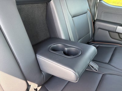 2027 Ford F-250 F-250® Lariat®