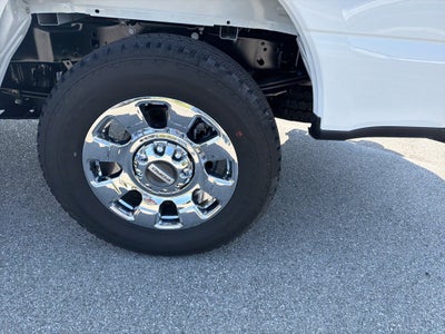 2027 Ford F-250 F-250® Lariat®