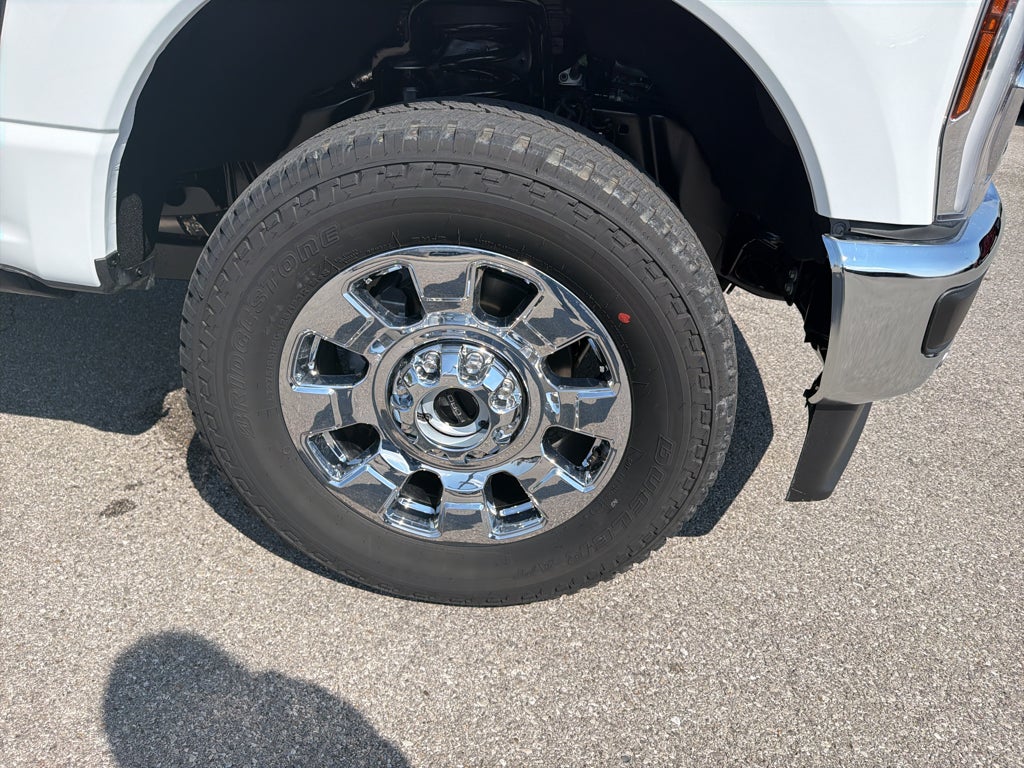 2027 Ford F-250 F-250® Lariat®