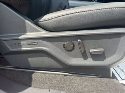 2027 Ford F-250 F-250® Lariat®