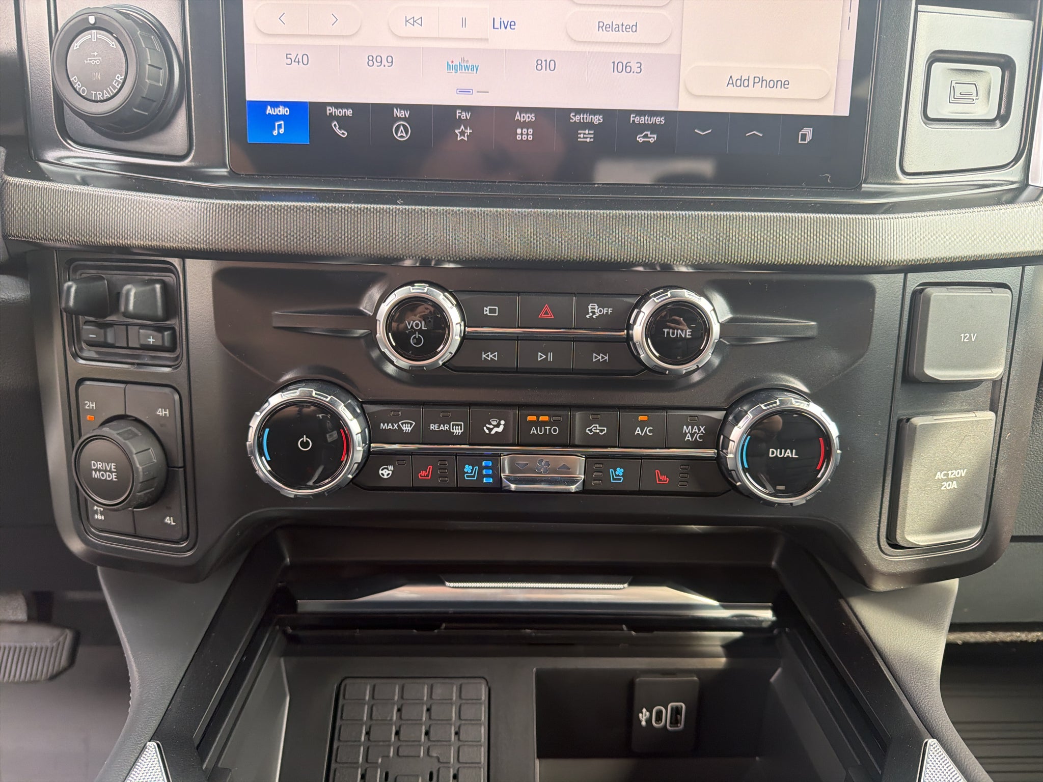 2027 Ford F-250 F-250® Platinum®