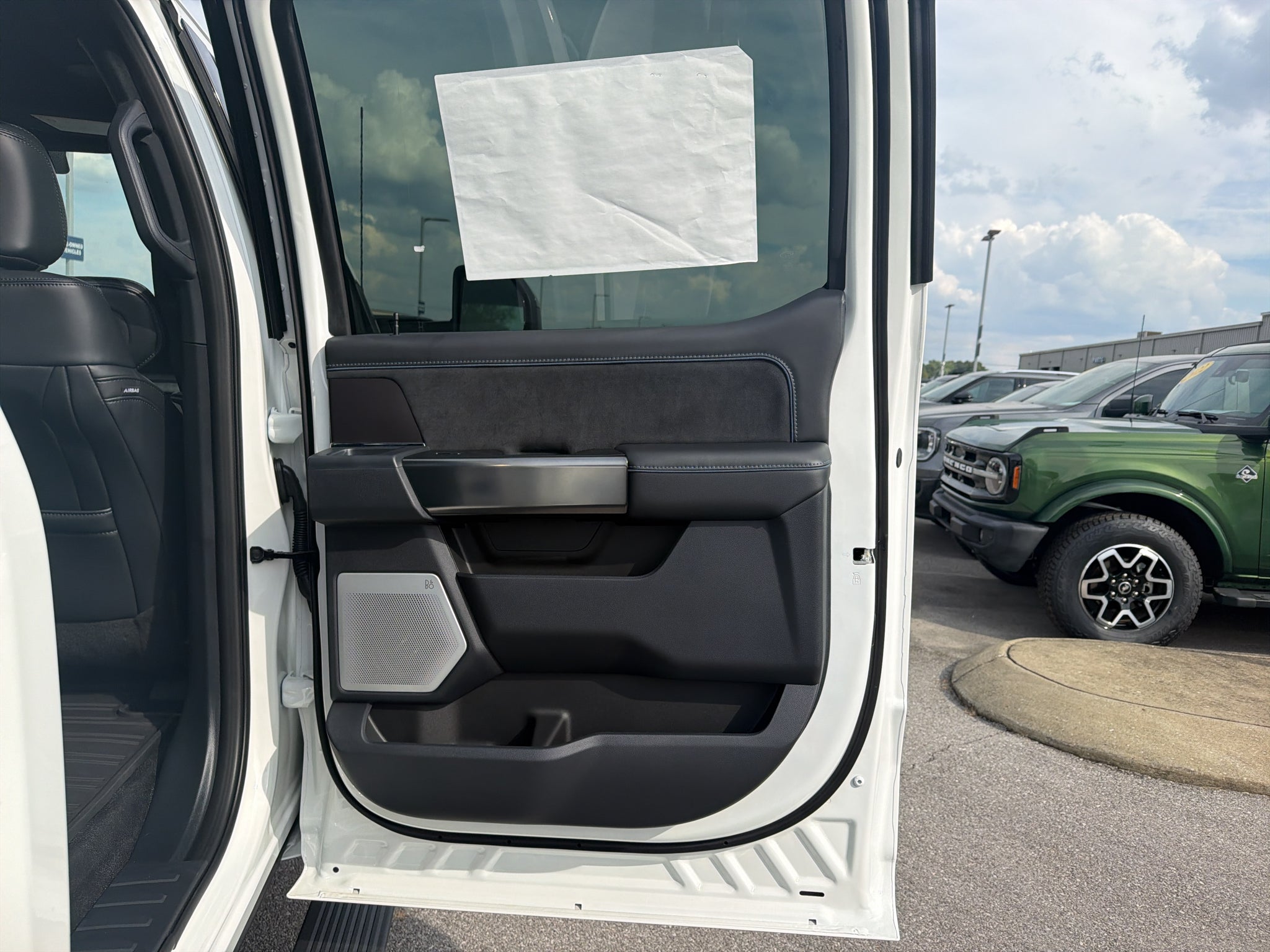 2027 Ford F-250 F-250® Platinum®