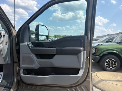 2027 Ford F-250 F-250® XLT
