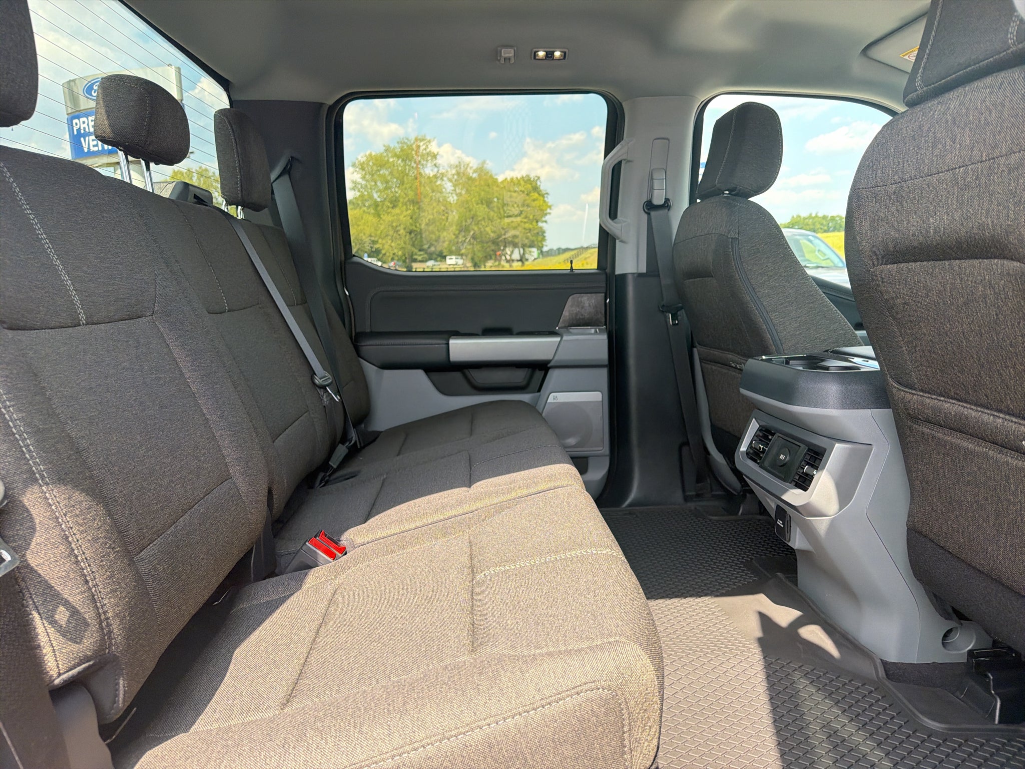 2027 Ford F-250 F-250® XLT