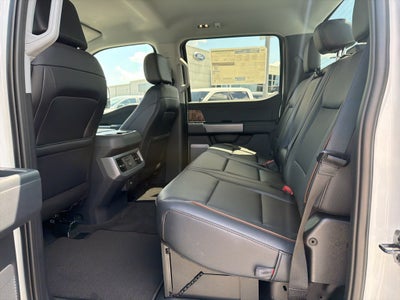 2027 Ford F-250 F-250® Lariat®