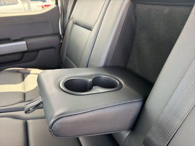2027 Ford F-250 F-250® Lariat®